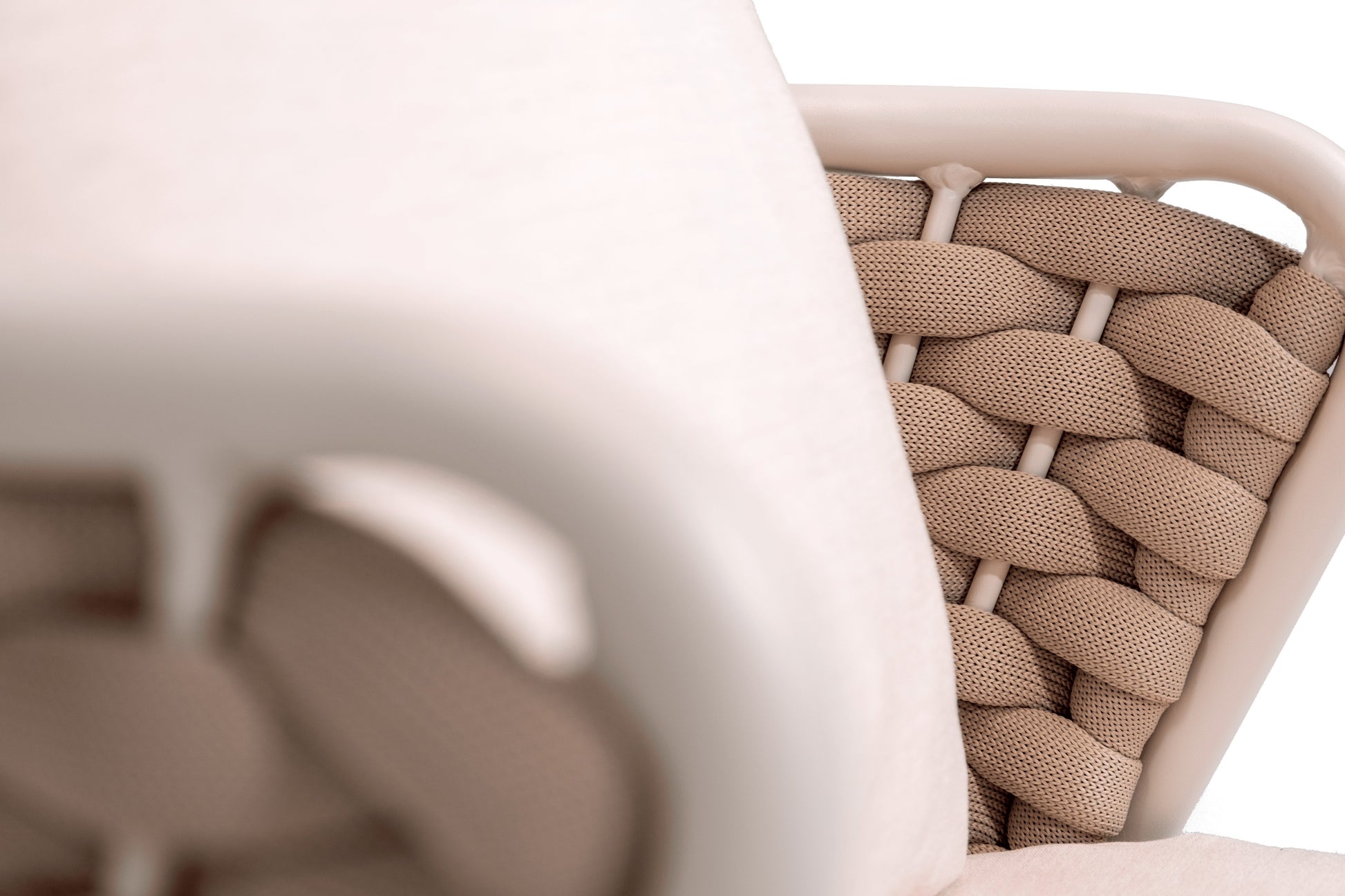 Arado sofa off-white