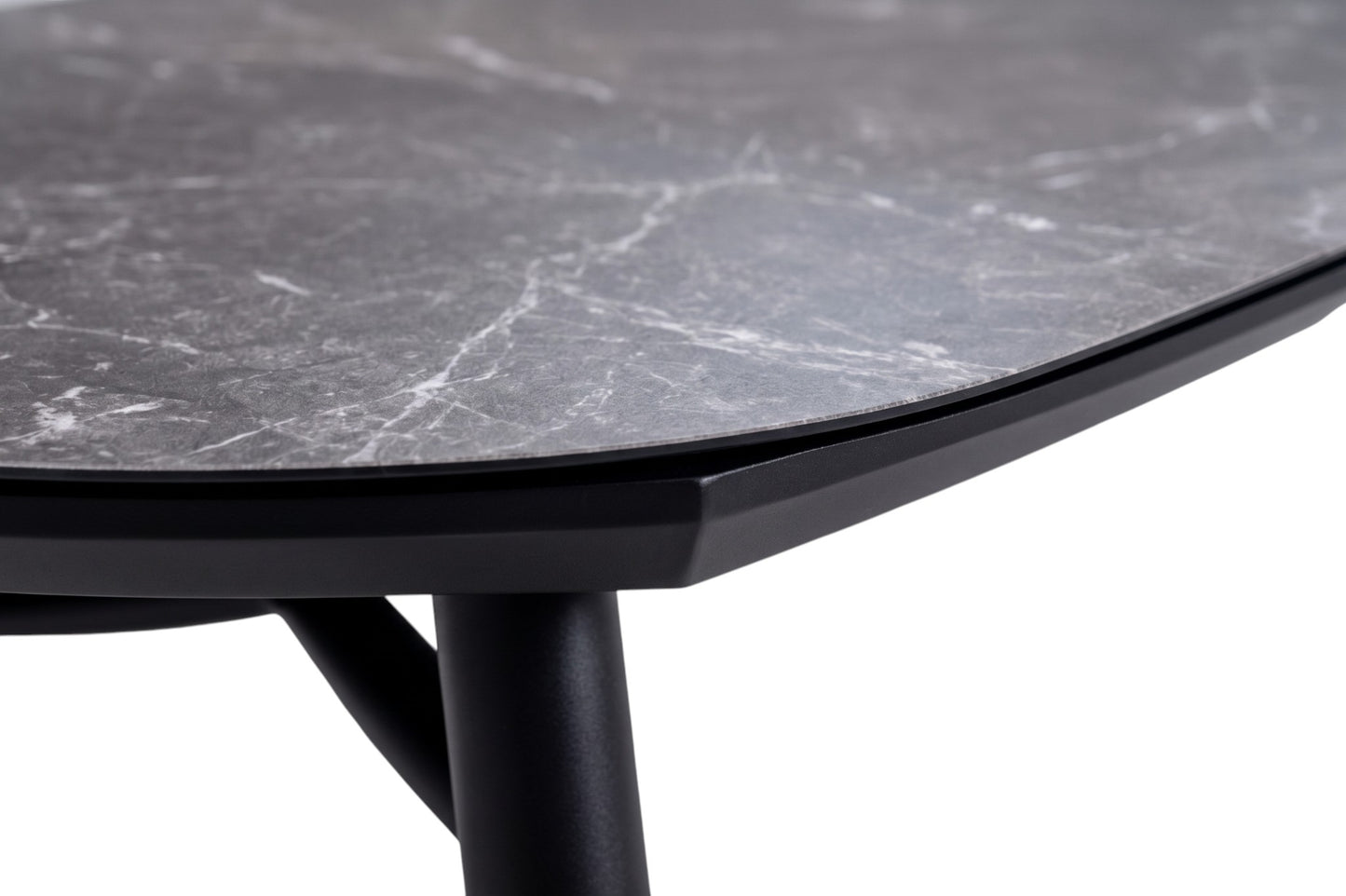 Caravela dining tafel zwart