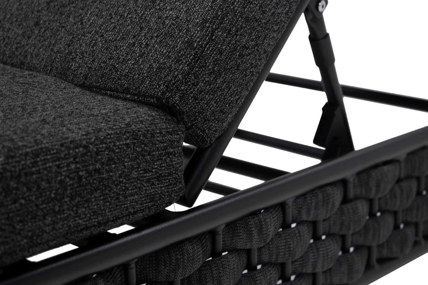 Vicus ligbed zwart close up 2